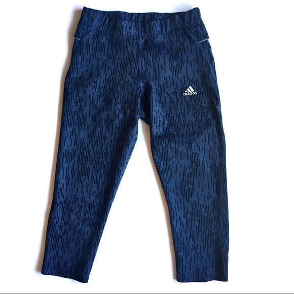 Adidas women’s climate athletic capris in small - Picture 2 of 12